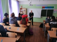 В преддверии дня защитника Отечества для школьников провели урок мужества