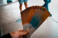 В Калуге местный житель, решив приобрести билет на концерт, стал жертвой мошенников и лишился 140 тысяч рублей