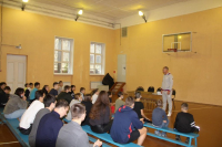 Олимпийский чемпион встретился с юными спортсменами
