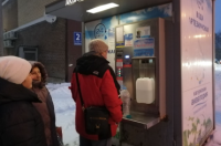 В северной части Калуги осуществляют бесплатную выдачу воды 