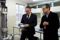 Дмитрий Денисов посетил бизнес-инкубатор "Материалы и компоненты электроники"