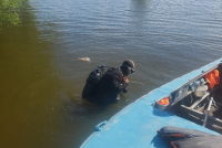 Водолазы обследуют дно Яченского водохранилища 