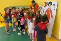 Сотрудники ГАИ города Калуги и Лаборатория безопасности провели мероприятие для дошкольников