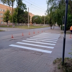 Работы по обновлению дорожной разметки на улицах города идут полным ходом