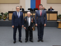 Труженикам тыла вручили медали