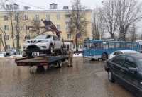 Уважаемые автомобилисты, соблюдайте правила парковки 