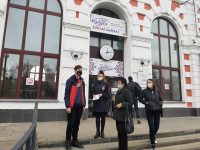На вокзалах Калуги побеседовали с несовершеннолетними