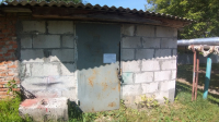 Ищем владельцев каменного сарая (пер.Строительный, в районе д.5)
