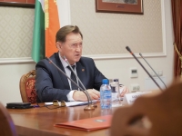 В Калуге обсудили меры противодействия проявлениям коррупции и профилактики экстремизма 