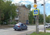 Возле калужских школ установили светофоры 
