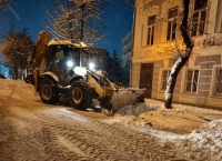 В ночь с 8 на 9 января будут организованы работы по вывозу снега