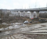 Опоры Гагаринского моста отдадут уличным художникам