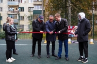В микрорайоне Малинники появилась новая спортплощадка 