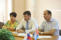 В Калуге обсудили вопрос о ремонте школ и детсадов