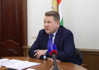 Управляющие компании бросили на борьбу с сосульками промышленных альпинистов