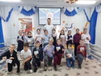 Юным спортсменам вручили первые награды