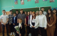 Ветерана Труда поздравили с 80-летием 