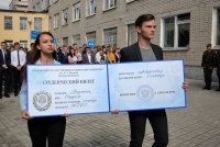 Студенческие билеты и зачетки переведут в цифру 