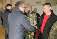 В Калуге проводили мобилизованных в учебную часть