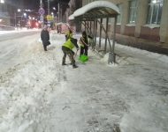 Уборка города идет в круглосуточном режиме