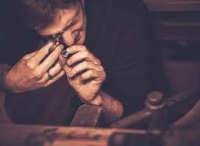 В Калужской области нелегальные кредиторы маскируются под ломбарды
