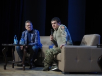 Бойцы интербригады "Пятнашка" встретились со студентами калужских вузов