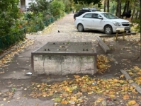 Владельцы неправомерно размещенных объектов обязаны их демонтировать