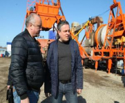 В Калуге приступил к работе компактный асфальтовый завод