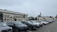 Парковка на Старом Торге будет закрыта с 10 ноября в связи с монтажом катка 