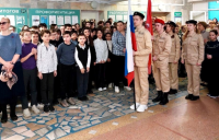 Посылка солдату от школьников Калуги