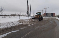 Улицы Калуги убирают от снега без выходных