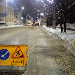 Городские службы оперативно очищают город от снега