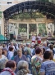 Танцевальный вечер в парке